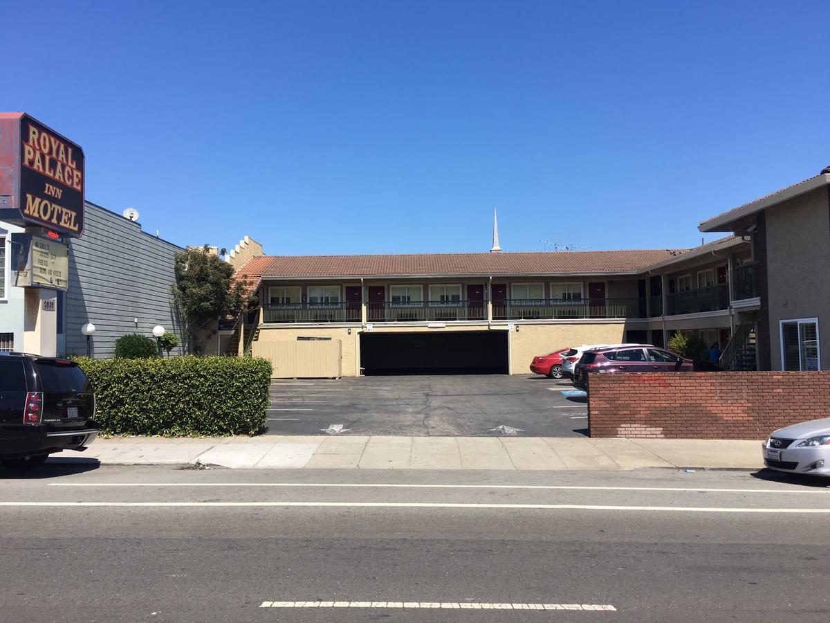 Royal Palace Inn Daly City Exterior photo